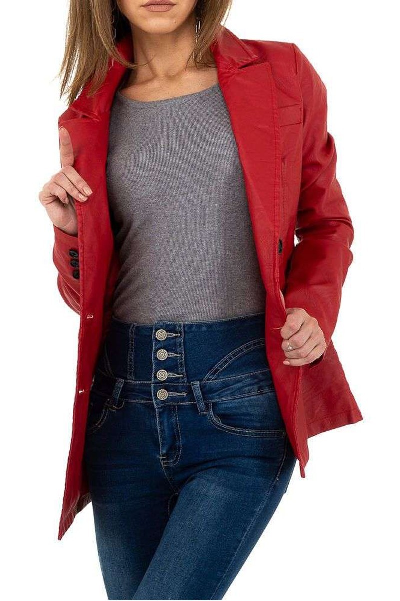 Krátky červený koženkový kabát -2
