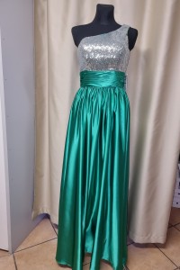 Dlhé večerné šaty so zelenou saténovou sukňou FESTAMO-1