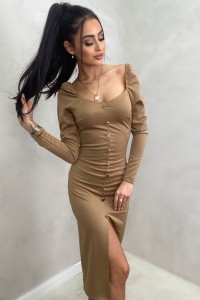 Hnedé šaty s rázporkom a gombíkmi -1