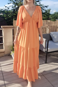 Oranžové dlhé šaty s výstrihom -1